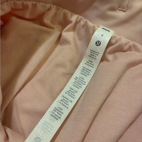 Lululemon - Picture 2 of 3